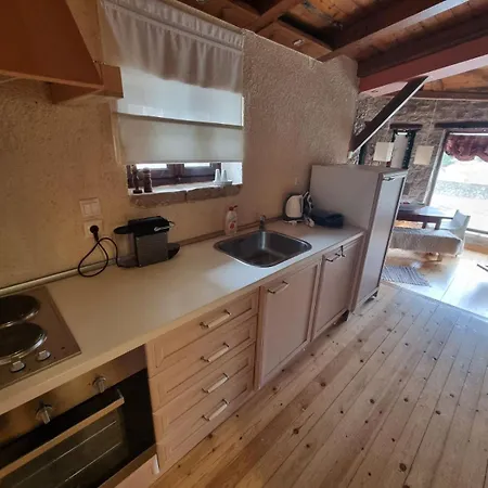 Stone View Nest - By Alure *