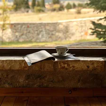 Stone View Nest - By Alure *